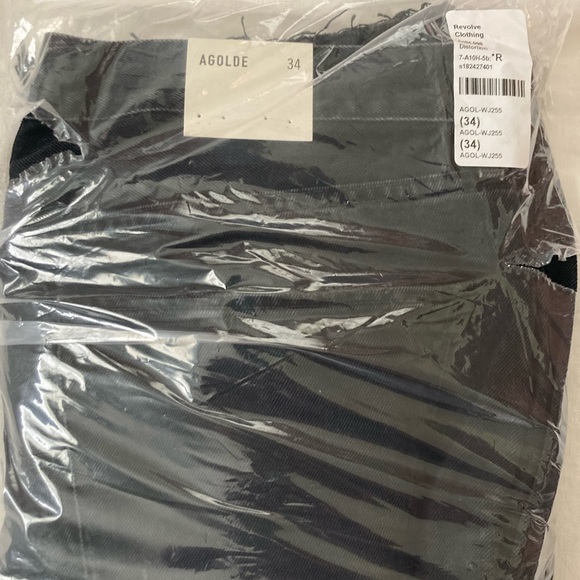 AGOLDE Cherie High Rise Straight in Distortion - Picture 10 of 10